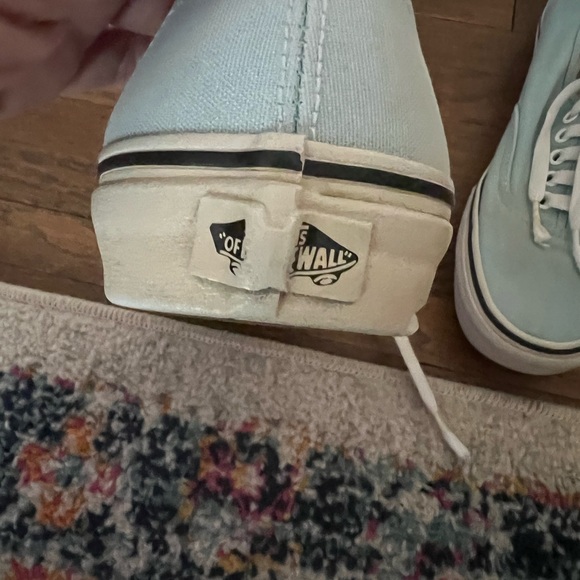 VANS AUTHENTIC CORE CLASSICS - Picture 5 of 7